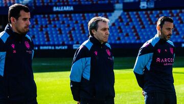 El Levante concede dos pases de perpetuidad a los padres del abonado fallecido en el incendio de Campanar