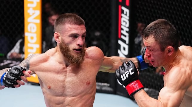 Aleks Topuria domina a placer y suma su segunda victoria en UFC