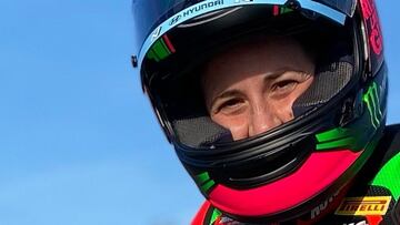 Ana Carrasco vuelve a pilotar cinco meses despu¨¦s