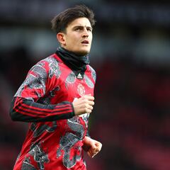 West Ham agree Harry Maguire transfer: England defender set to leave Manchester United