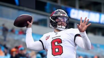 CHARLOTTE, NORTH CAROLINA - JANUARY 07: Baker Mayfield #6 of the Tampa Bay Buccaneers warms up before the game against the Carolina Panthers at Bank of America Stadium on January 07, 2024 in Charlotte, North Carolina.   Jared C. Tilton/Getty Images/AFP (Photo by Jared C. Tilton / GETTY IMAGES NORTH AMERICA / Getty Images via AFP)