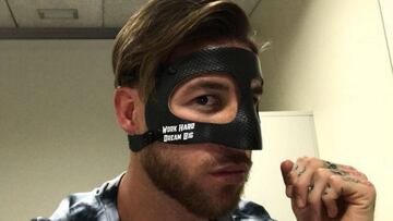 Sergio Ramos, con su máscara.