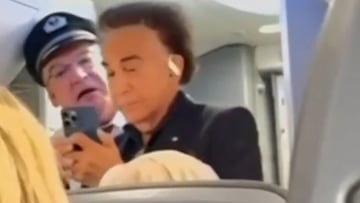 José Luis Rodríguez ‘El Puma’, expulsado de un avión tras un altercado con la tripulación