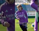 Luka Modrić a la mexicana; dice “güey” tras meter un gol y rompe las redes