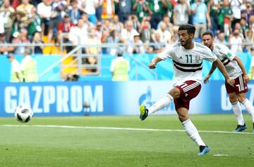 Los rostros de la celebración del gol de Carlos Vela