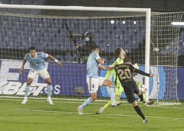 Sergi Roberto marc¨® el definitivo 0-3.