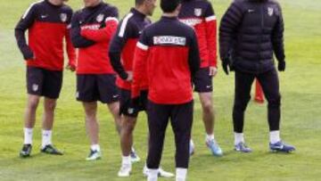 Óliver, Saúl y Manquillo entran en la lista ante el Granada