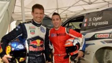Ogier, junto a Dovizioso tras la prueba que hicieron del VW Polo WRC.