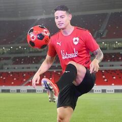 James, presentado en Qatar: "Lo importante es que voy a jugar"