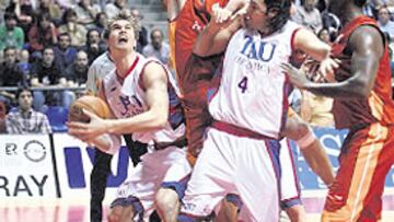 <b>COMO NUEVO. </b>Splitter no acusa la lesión sufrida en el hombro.