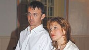 <b>AL FINAL, DE BLANCO. </b>Amparo Ausina fue fiel a la tradición y descartó finalmente casarse con su traje de motera.