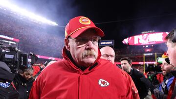 Bradshaw told “waddling” Reid to “have a cheeseburger on us” after the Chiefs defeated the Eagles at Super Bowl LVII.