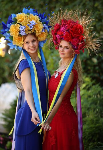 Esta semana se celebra en Ascot, al sur de Inglaterra, la tradicional y pintoresca carrera de caballos con la presencia de la realeza británica.