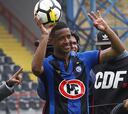 Gabriel Torres brilla con un triplete para Huachipato