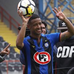 Gabriel Torres brilla con un triplete para Huachipato
