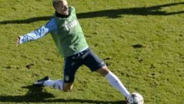LISTO. Griezmann trabajando en la ciudad deportiva. El francés espera su oportunidad.