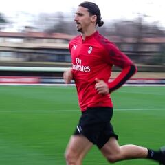 Ibrahimovic se lesiona: se teme una larga baja