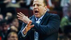 Thibodeau vuelve a la NBA para entrenar a los Wolves de Ricky