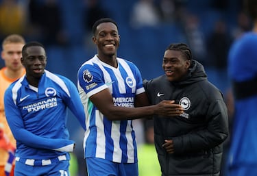 Who are the key candidates to replace Mo Salah at Liverpool next season?