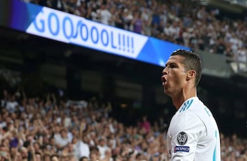 Soccer Football - Champions League - Real Madrid vs Apoel Nicosia - Santiago Bernabeu Stadium, Madrid, Spain 