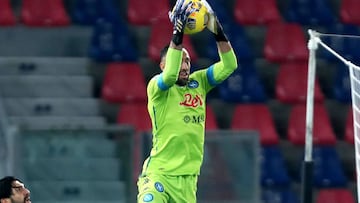 David Ospina durante un partido con Napoli.