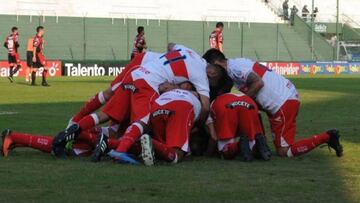 Morón se creció en los penales para eliminar a Unión