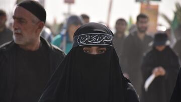 El m¨¢ximo l¨ªder talib¨¢n ordena a las afganas el uso obligatorio del burka en lugares p¨²blicos