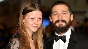 &iexcl;Shia LaBeouf y Mia Goth van a ser padres! La actriz fue fotografiada recientemente con su baby bump al descubierto. Aqu&iacute; todos los detalles.