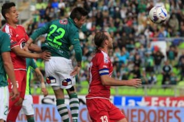 Wanderers derrotó por 2-1 a Ñublense con goles de Roberto Gutiérrez y Jorge Luna.