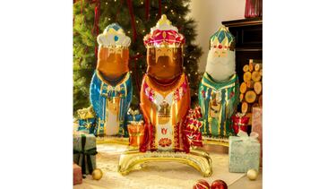 Sorprende el día de Reyes con este muñeco de globos hinchables