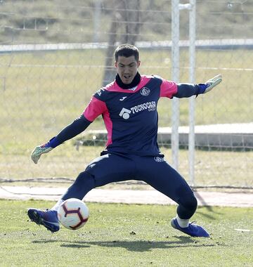 Tras jugar en los filiales del Real Madrid llegó al primer equipo en 2015 donde estuvo hasta 2017. Actualmente juega en el Getafe al que llegó esta temporada. 