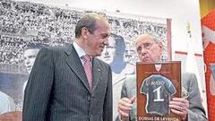 "Ganar la Liga es el reto de este Sevilla moderno"