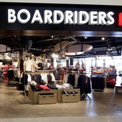 Compran Quiksilver, Roxy, RVCA, Billabong, DC y Element por 1.300 millones