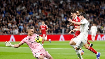Vlachodimos, en el Bernabéu.