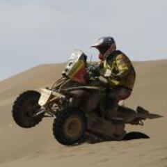 Casale abandona el Dakar y no podrá revalidar su corona