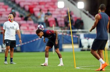 Champions League final: Paris Saint-Germain vs Bayern Munich Preview