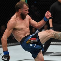 Cerrone barrió a Al Iaquinta en Ottawa y retó a McGregor
