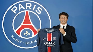 Oficial: el PSG ficha a João Neves