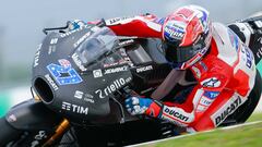 Casey Stoner con la Ducati en el test de Sepang.