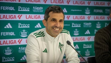 Álex López es parte de la cuota de hombres de la casa del Racing de Ferrol.