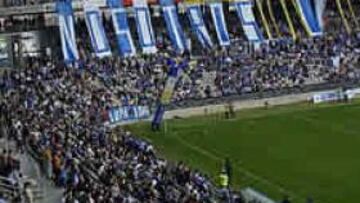 <b>CORAZÓN.</b> Fernando Alonso no podrá estar este domingo en el Nuevo Carlos Tartiere pero, sin duda, estará con el corazón.
