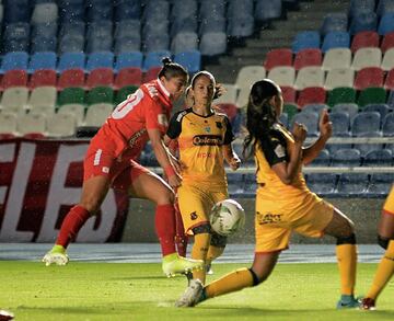 Con goles de Catalina Usme y Carolina Pineda, América venció 2-0 al Medellín en el juego de ida de la final de la Liga Águila Femenina 2019, que se definirá el 30 de septiembre en el Atanasio Girardot.