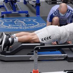 Intensidad, táctica... Lo que le espera a James con Rafa Benítez