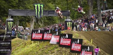 Prado inicia el Mundial de MX2 aplastando a sus adversarios