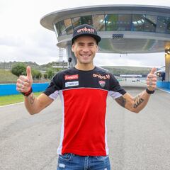 Bicampeonato y MotoGP esperan a Bautista en el Jerez-Ángel Nieto