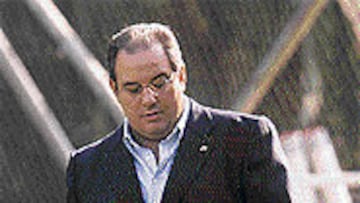 <b>CASI DECIDIDO</b>. Ángel Fernández pretende regresar a la escena culé.