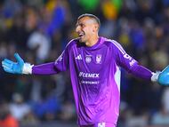 Nahuel Guzman of Tigres during the 3rd round match between Tigres UANL vs Toluca as part of the Liga BBVA MX, Torneo Clausura 2026 at Universitario Stadium, on January 17, 2026 in Monterrey, Nuevo Leon, Mexico.