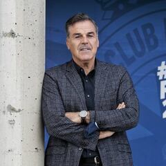 Vidal: "Me llaman y me preguntan cómo podemos tener a Borges, Uche, Mujaid..."