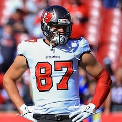 Rob Gronkowski se retirará si los Buccaneers lo obligan a tomar una decisión rápida