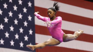 La gimnasta estadounidense no deja de ganar premios y medallas por todo lados, esta vez se coronó como la mejor deportista femenina de la Academia Mundial del Deporte Laureus 2019.